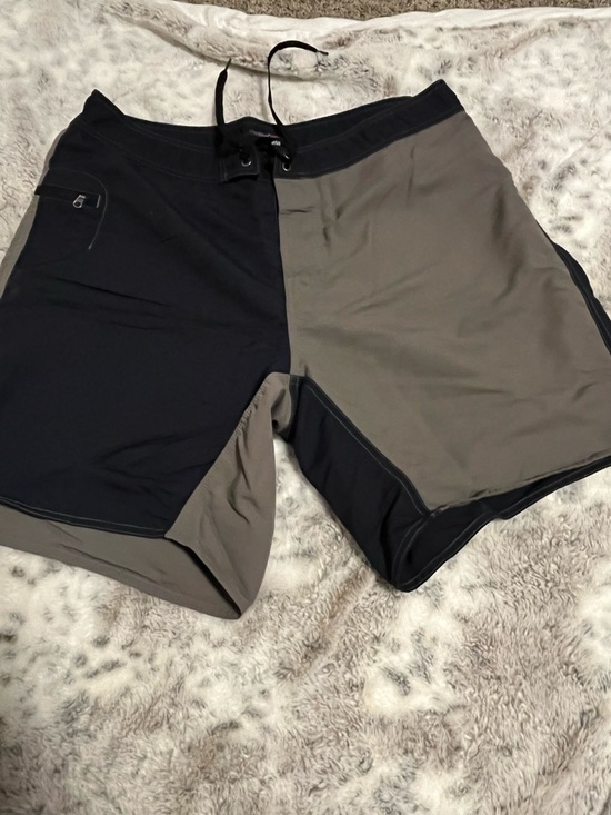 Patagonia Other - Patagonia Two-Tone Navy/Tan Men's Swim/Board Shorts-Men’s 38